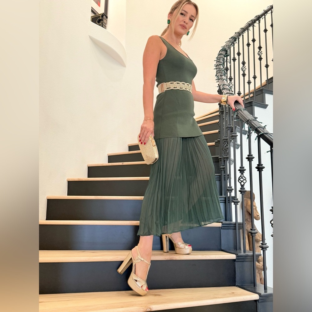224 ‘Mona’ Chic Green Bandage Maxi Dress with Pleated Bottom NWT